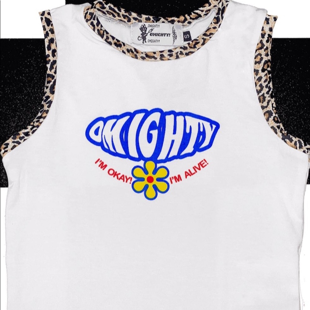 Omighty “I’m Okay! I’m Alive!” Tank Top White / Cheetah - Picture 2 of 9